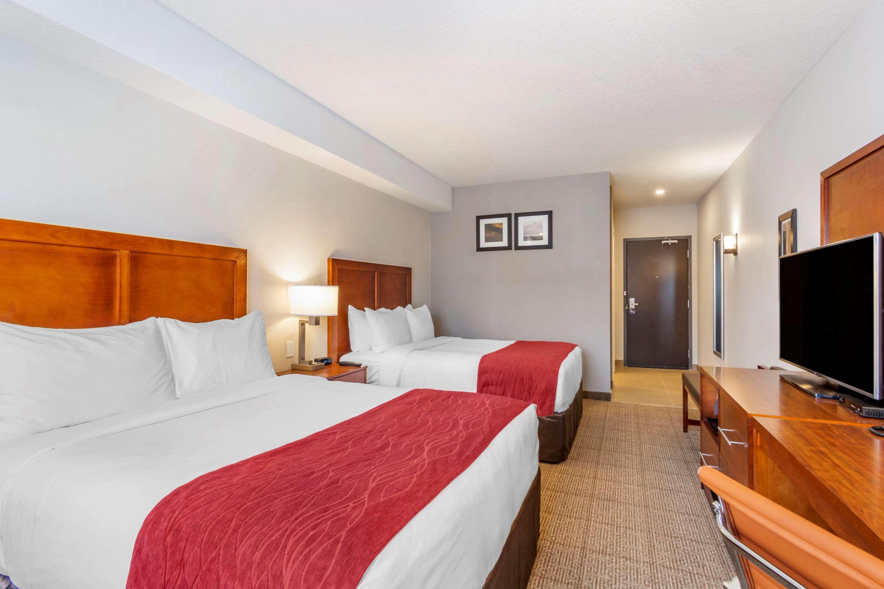 Comfort Inn & Suites Валмаунт Екстериор снимка