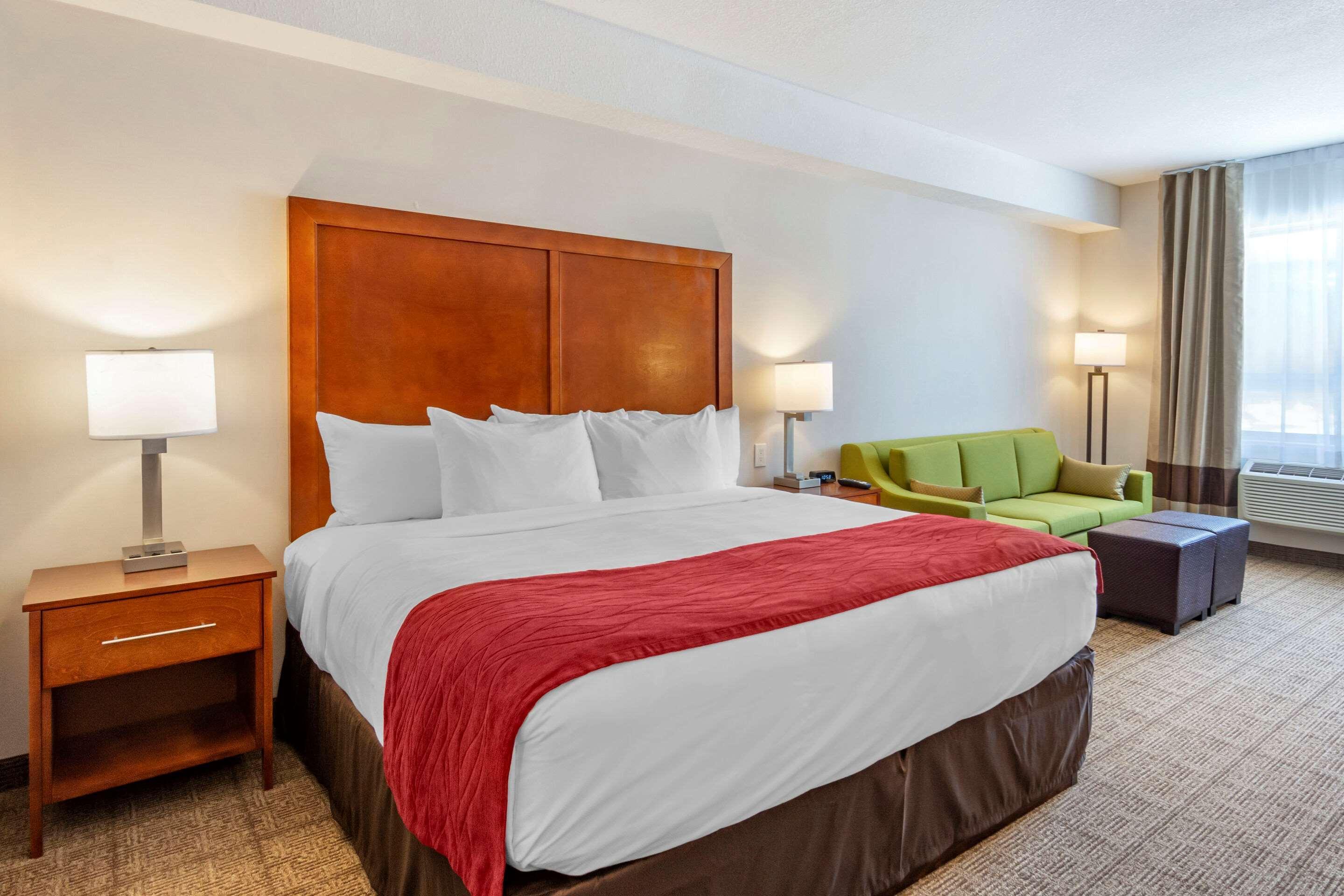 Comfort Inn & Suites Валмаунт Екстериор снимка