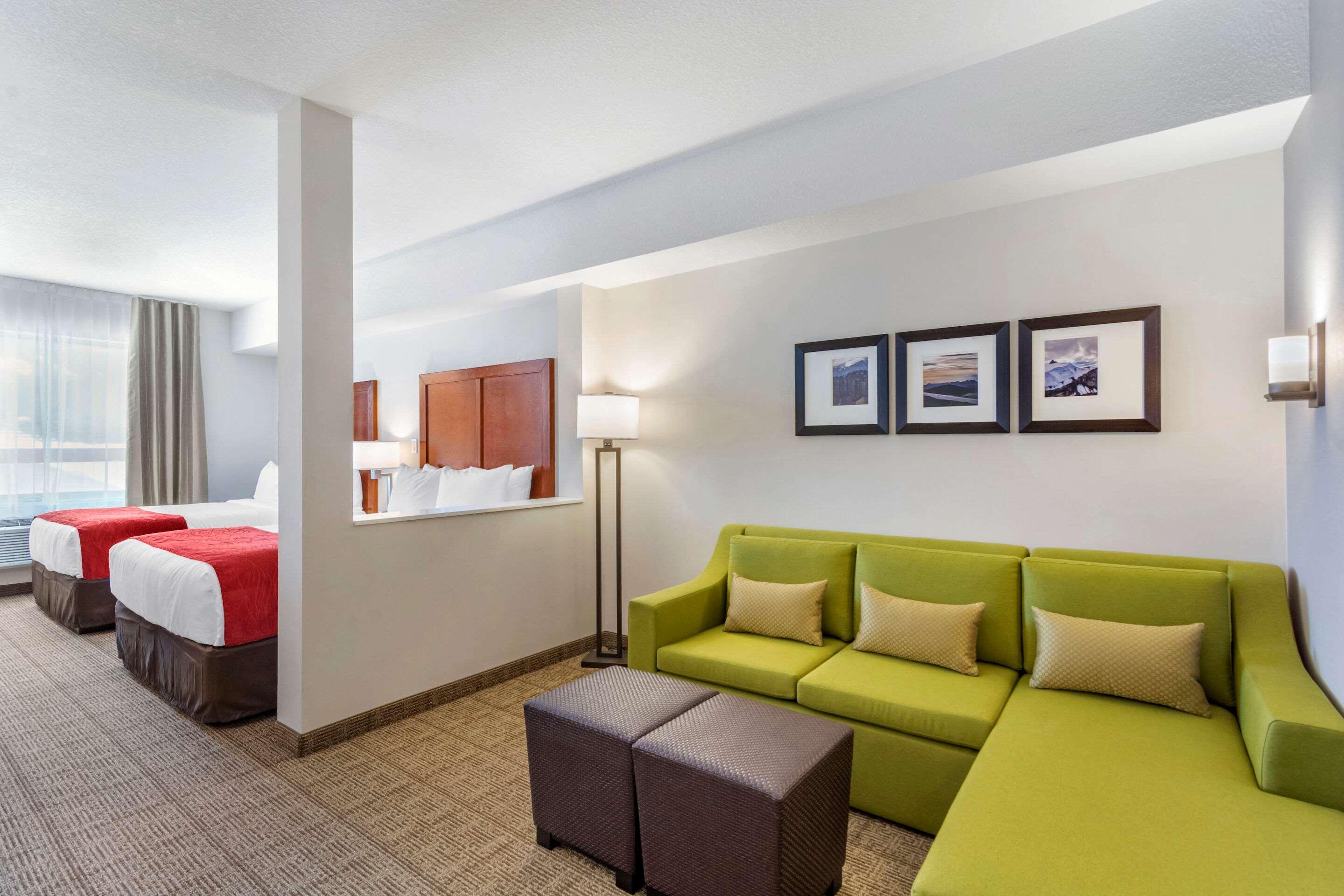 Comfort Inn & Suites Валмаунт Екстериор снимка