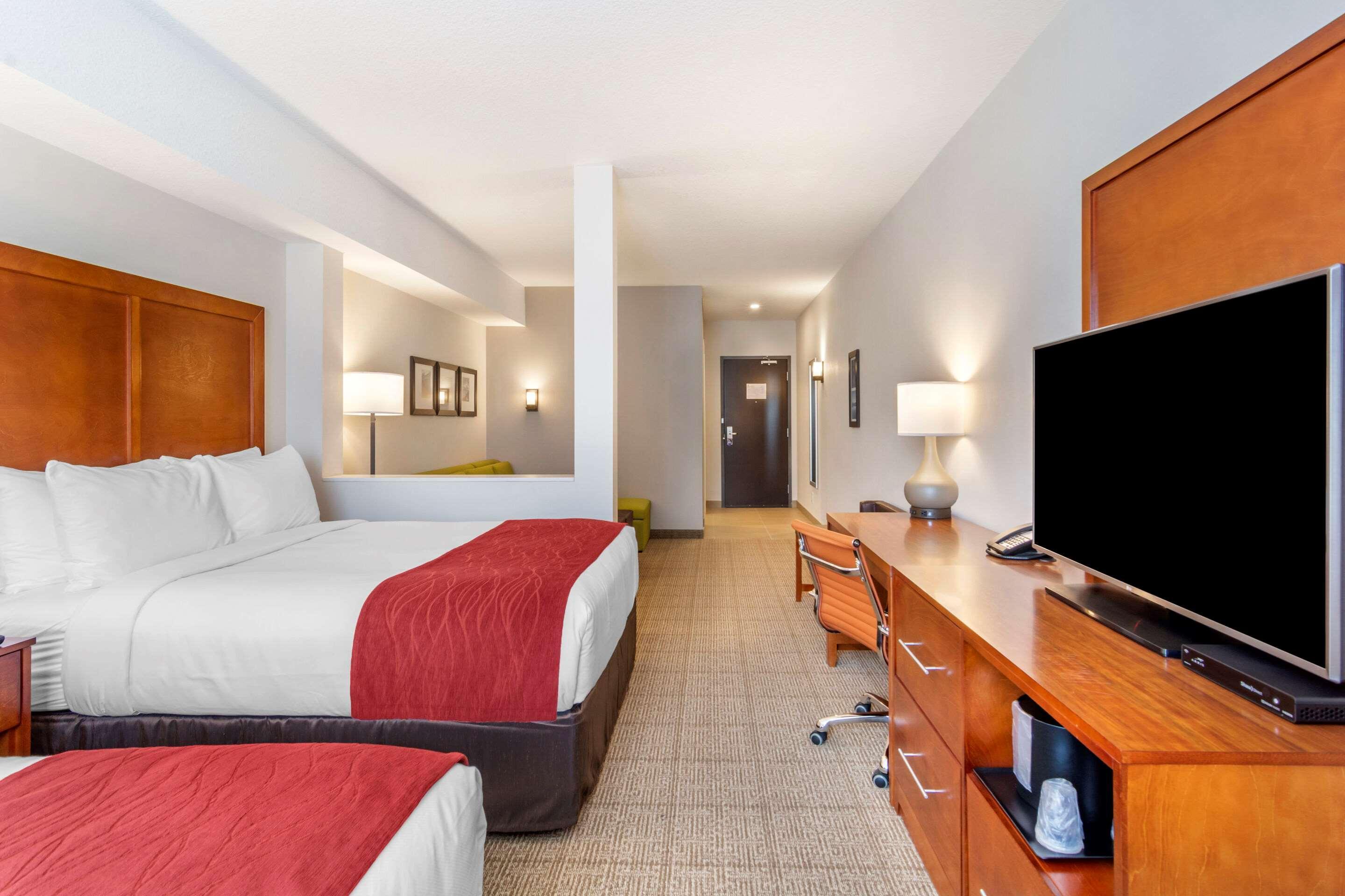 Comfort Inn & Suites Валмаунт Екстериор снимка