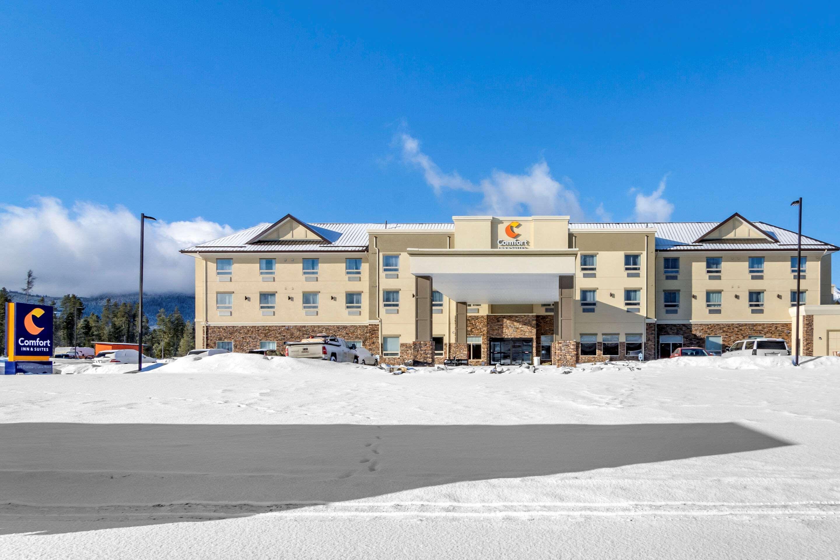 Comfort Inn & Suites Валмаунт Екстериор снимка